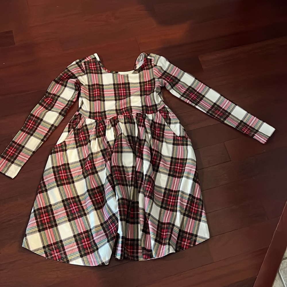 Hanna Anderson plaid dress never worn